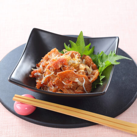 ちりめんと梅酢和えなっと肉小鉢