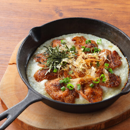 とろろとなっと肉の焦がし焼き